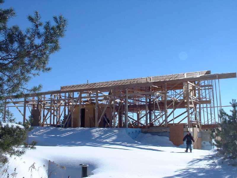 Grass will soon grow from the roof and be clearly visible from this angle.